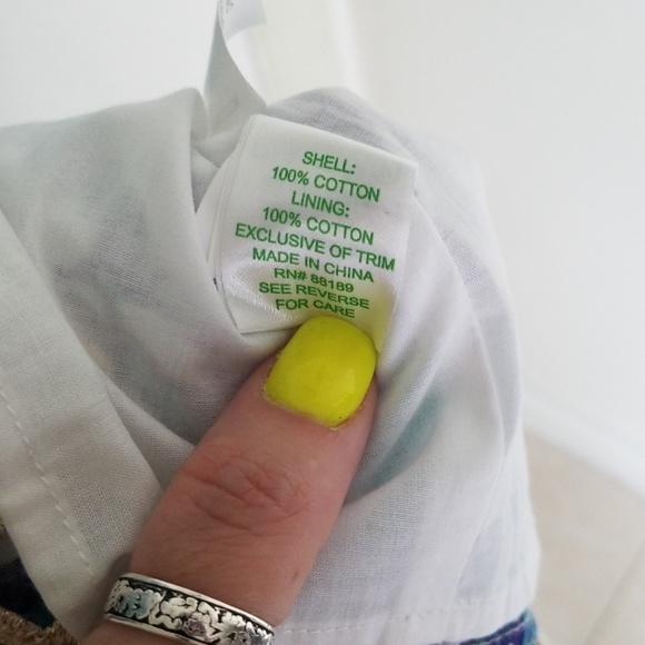 Beautiful Lilly Pulitzer dress w/ gold trim - Picture 6 of 6